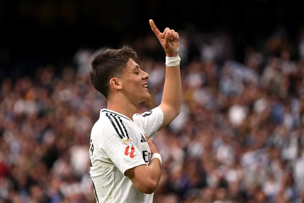 Remontada blanca con doblete de Mbappé